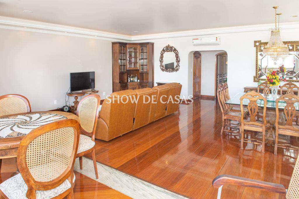 Apartamento à venda com 3 quartos, 223m² - Foto 12