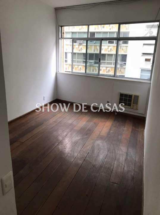 Apartamento à venda com 3 quartos, 105m² - Foto 1