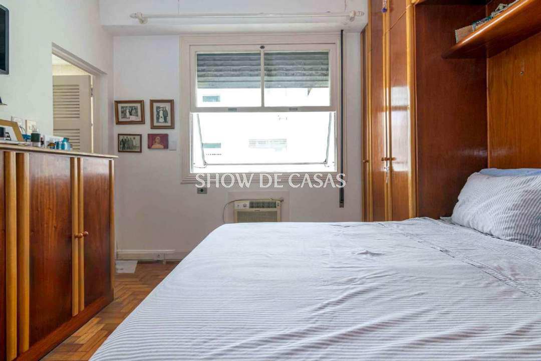 Apartamento à venda com 3 quartos, 140m² - Foto 11