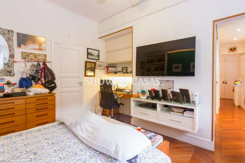 Apartamento à venda com 3 quartos, 148m² - Foto 11