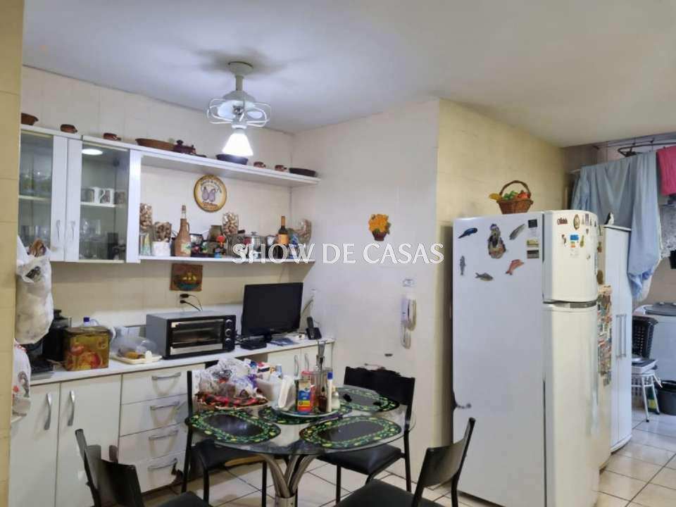 Apartamento à venda com 3 quartos, 150m² - Foto 12