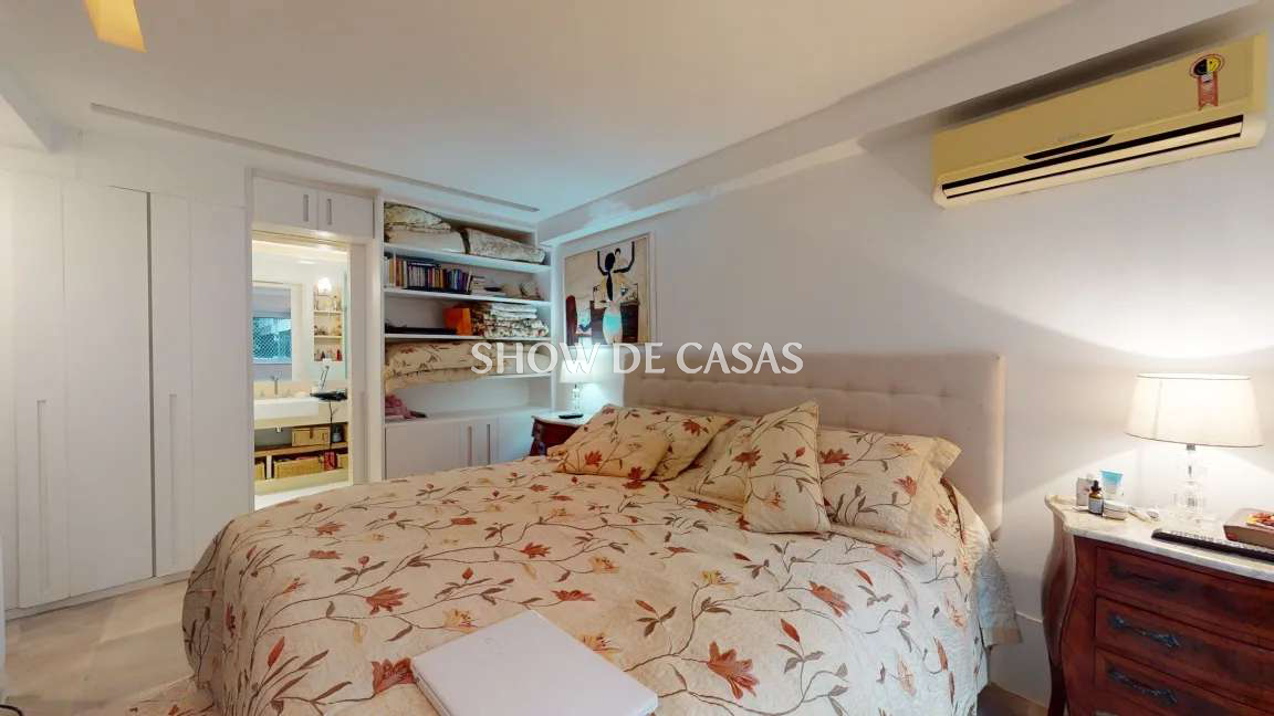 Apartamento à venda com 4 quartos, 153m² - Foto 19