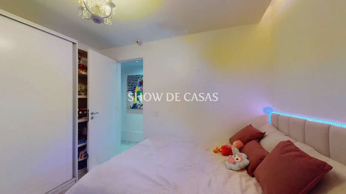 Apartamento à venda com 4 quartos, 153m² - Foto 28