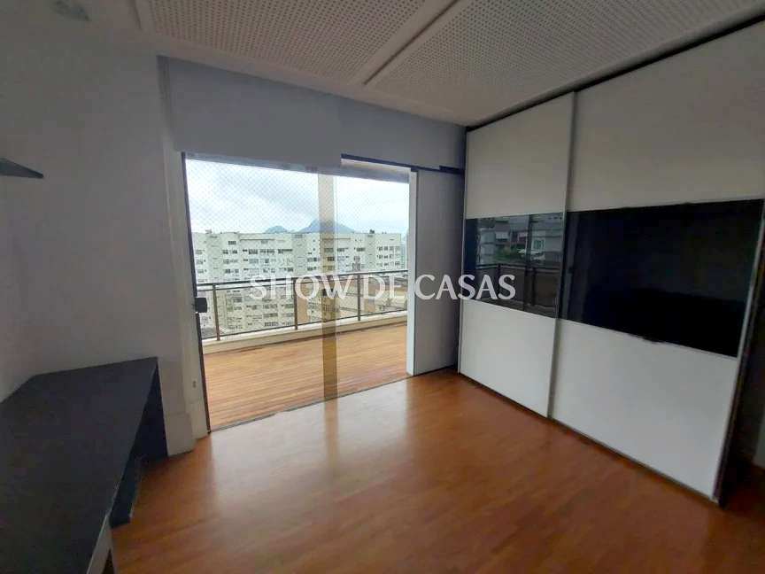 Apartamento à venda com 3 quartos, 153m² - Foto 12