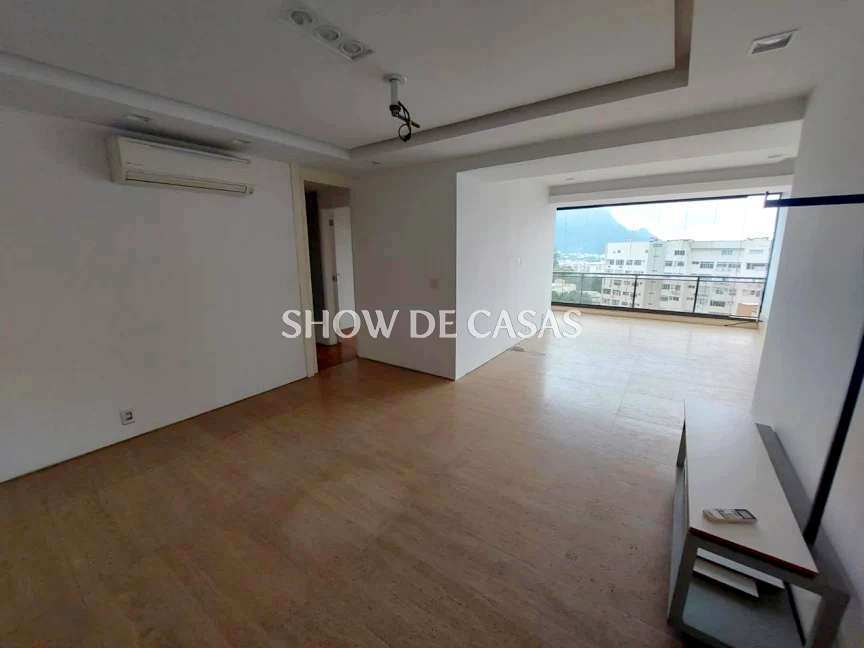 Apartamento à venda com 3 quartos, 153m² - Foto 4