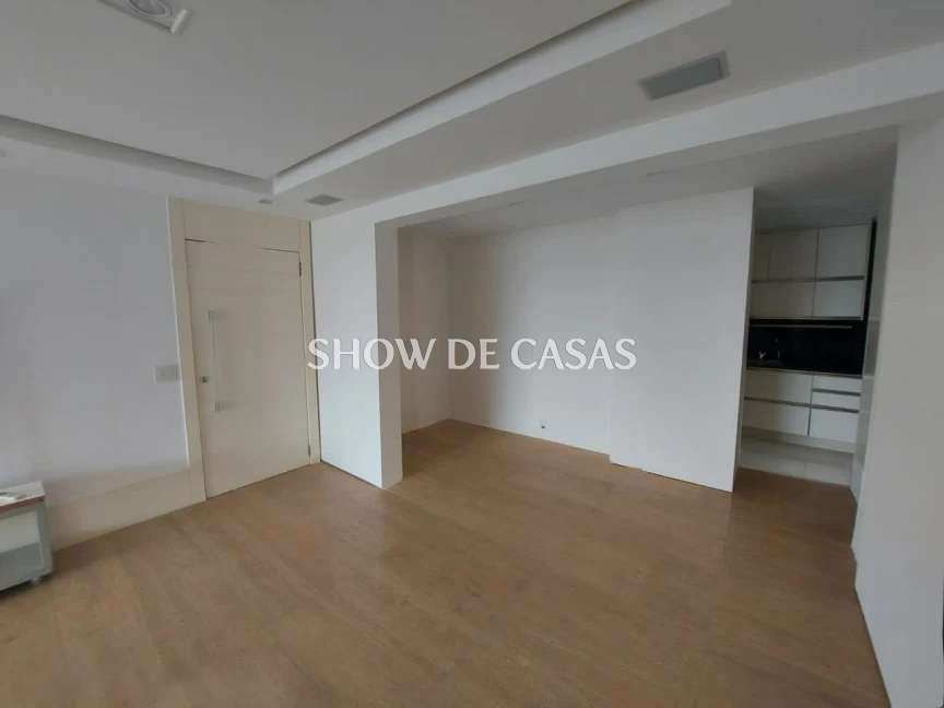 Apartamento à venda com 3 quartos, 153m² - Foto 7