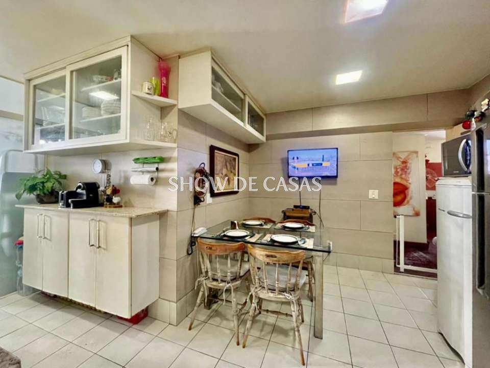 Apartamento à venda com 3 quartos, 173m² - Foto 25