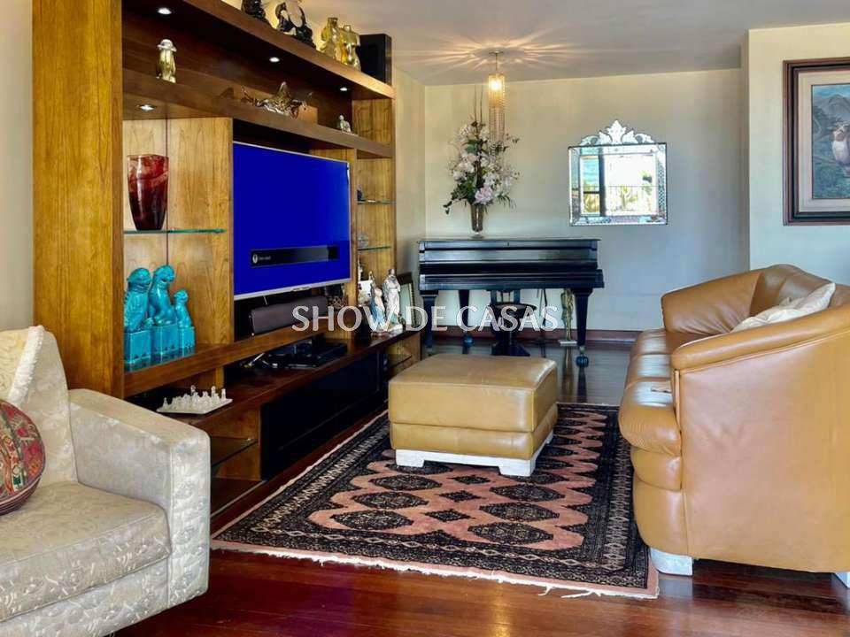 Apartamento à venda com 3 quartos, 173m² - Foto 9