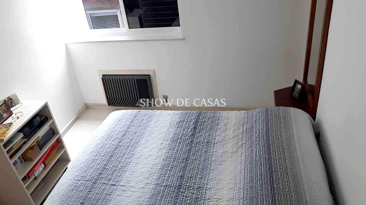 Apartamento à venda com 2 quartos, 69m² - Foto 11