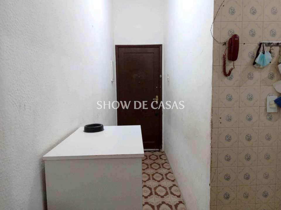 Apartamento à venda com 2 quartos, 65m² - Foto 4