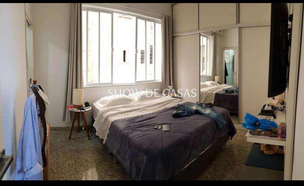 Apartamento à venda com 3 quartos, 130m² - Foto 8