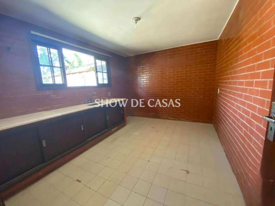 Casa à venda com 3 quartos, 165m² - Foto 17