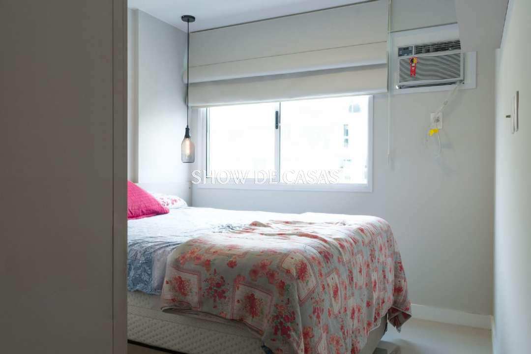 Apartamento à venda com 3 quartos, 137m² - Foto 10