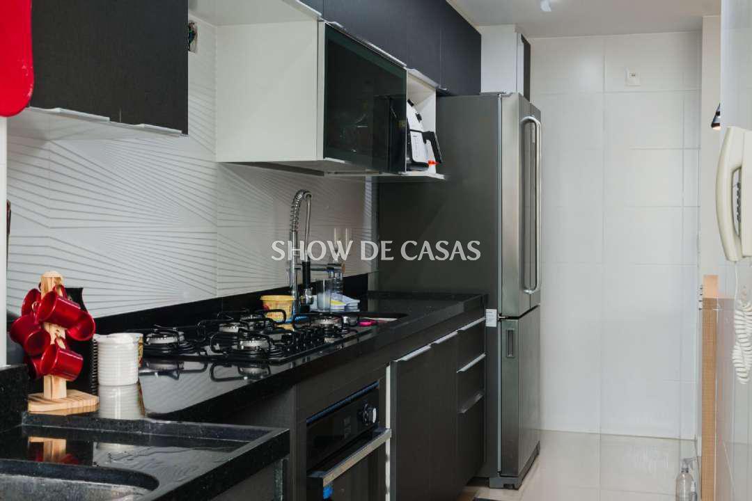 Apartamento à venda com 3 quartos, 137m² - Foto 19