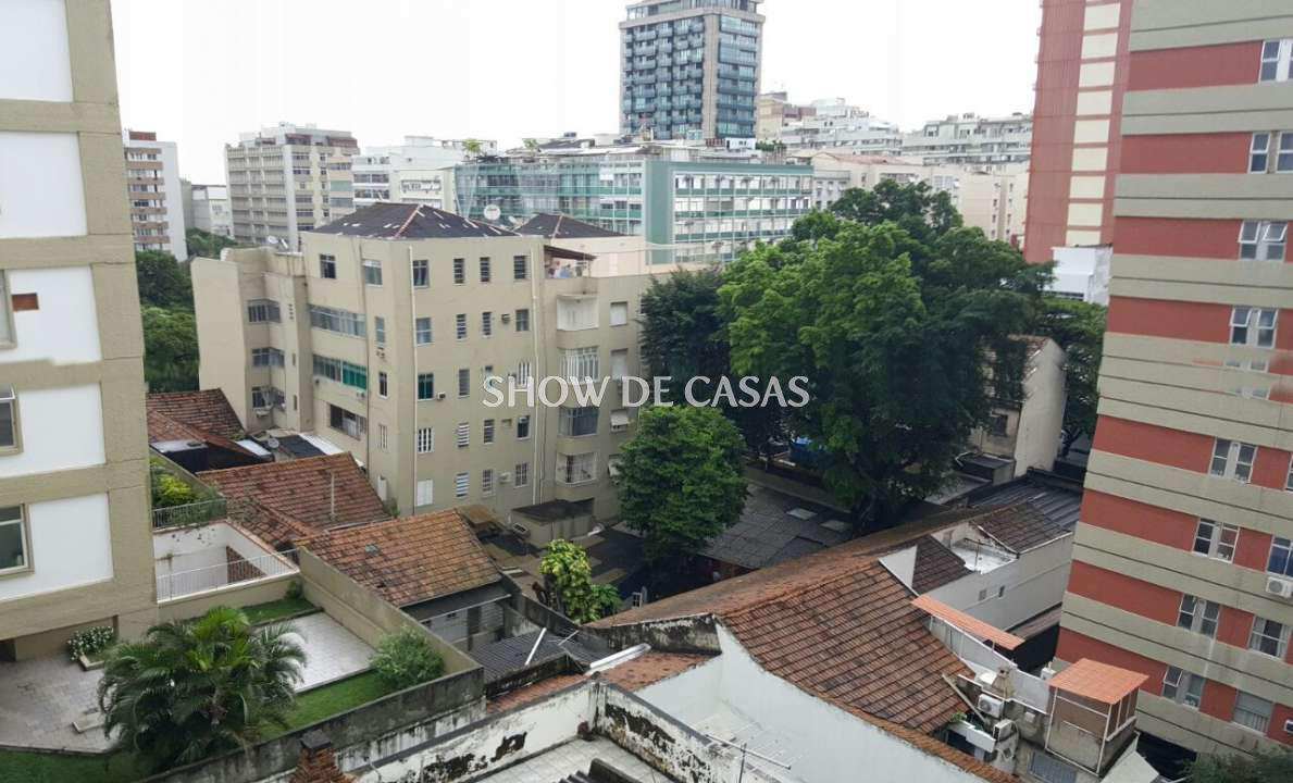 Apartamento à venda com 2 quartos, 76m² - Foto 1