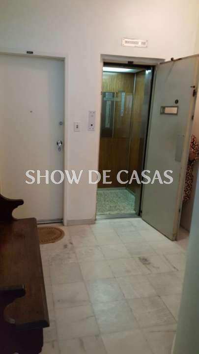 Apartamento à venda com 2 quartos, 76m² - Foto 20