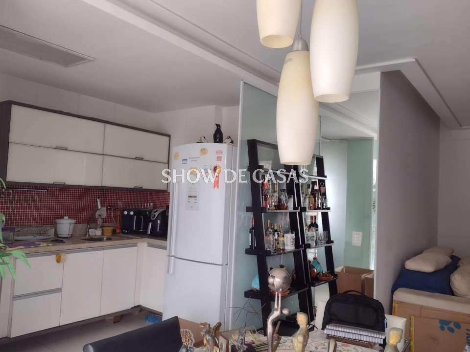 Apartamento à venda com 2 quartos, 85m² - Foto 15