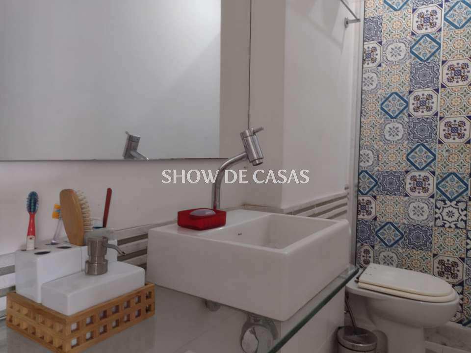 Apartamento à venda com 2 quartos, 85m² - Foto 17