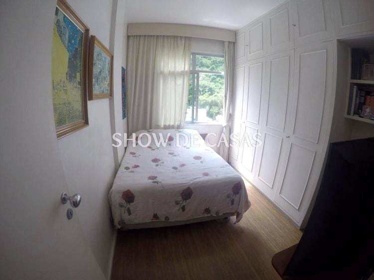 Apartamento à venda com 2 quartos, 70m² - Foto 6