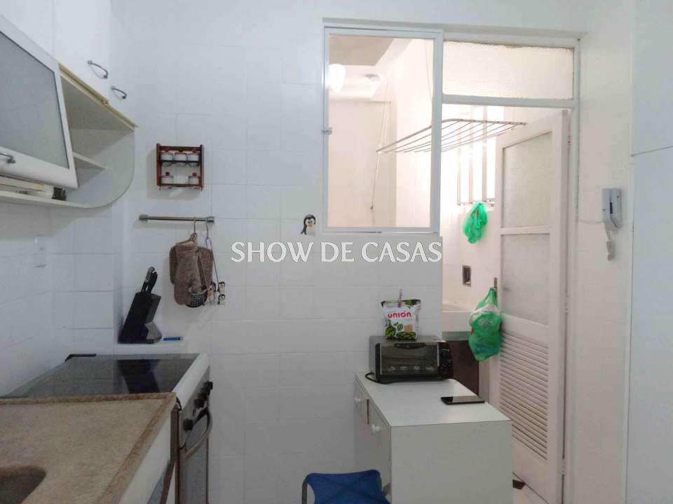 Apartamento à venda com 2 quartos, 75m² - Foto 12