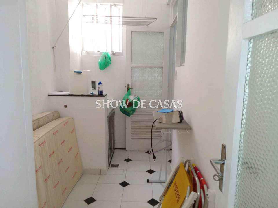 Apartamento à venda com 2 quartos, 75m² - Foto 13