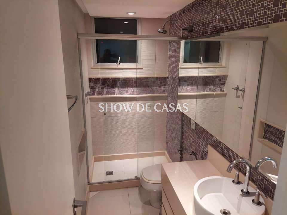 Apartamento à venda com 2 quartos, 75m² - Foto 13