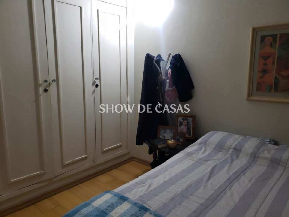 Apartamento à venda com 3 quartos, 201m² - Foto 12