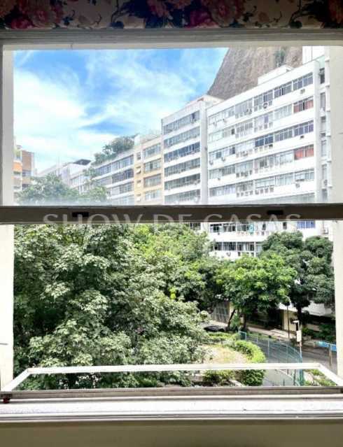 Apartamento à venda com 3 quartos, 210m² - Foto 5