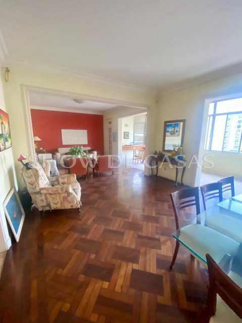 Apartamento à venda com 4 quartos, 270m² - Foto 3