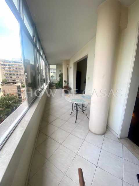 Apartamento à venda com 4 quartos, 270m² - Foto 5