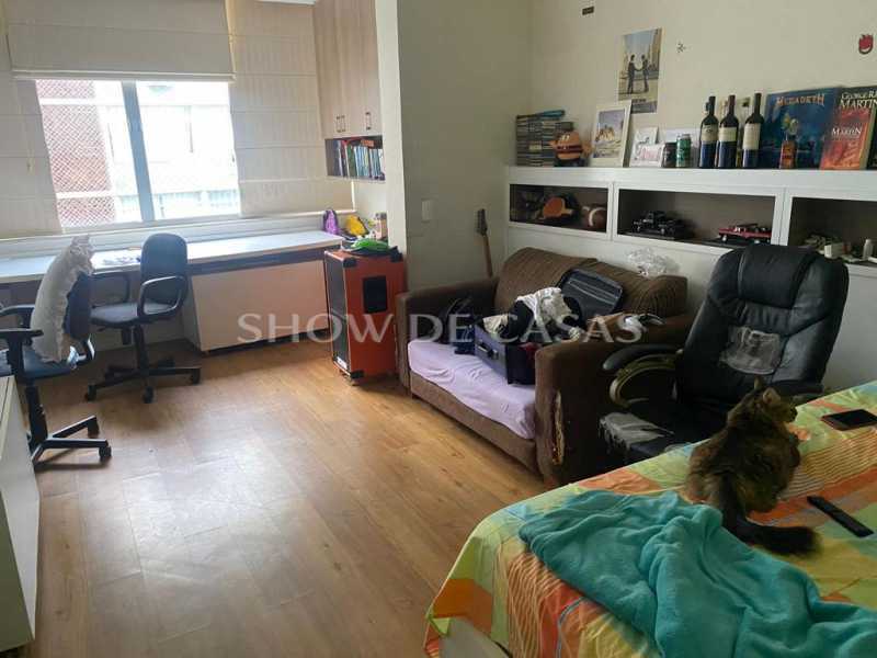 Apartamento à venda com 4 quartos, 270m² - Foto 16