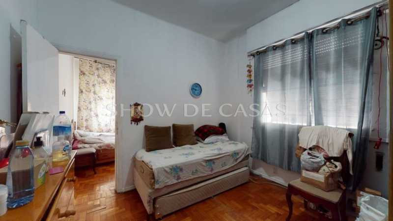 Apartamento à venda com 2 quartos, 70m² - Foto 1