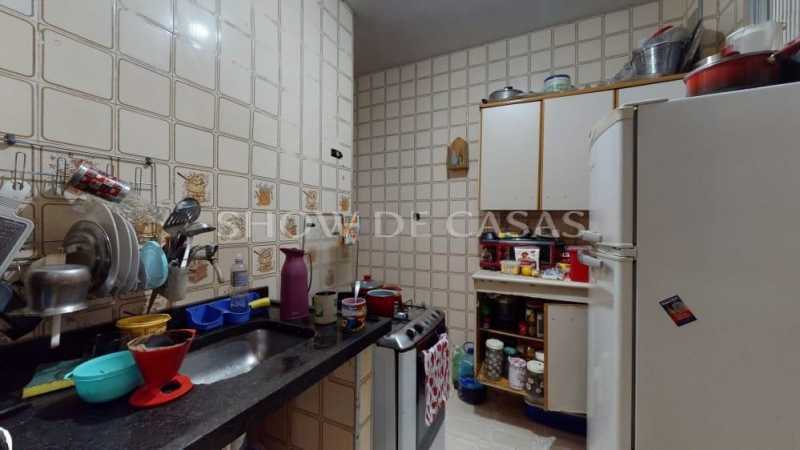 Apartamento à venda com 2 quartos, 70m² - Foto 11