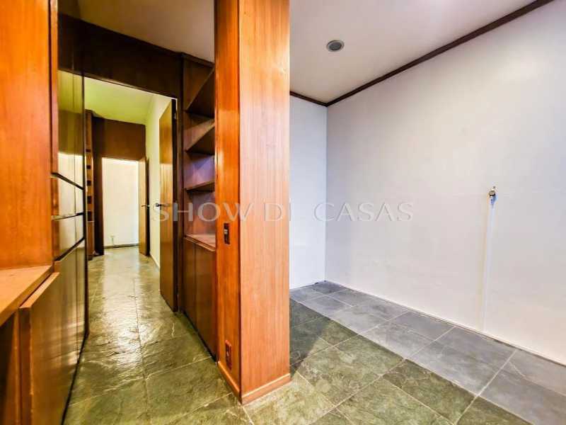 Apartamento à venda com 3 quartos, 121m² - Foto 11