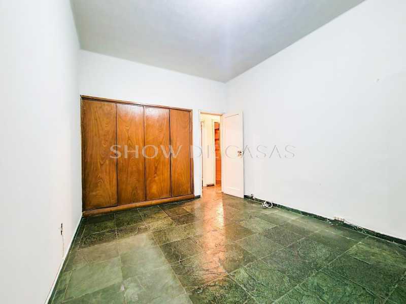 Apartamento à venda com 3 quartos, 121m² - Foto 12