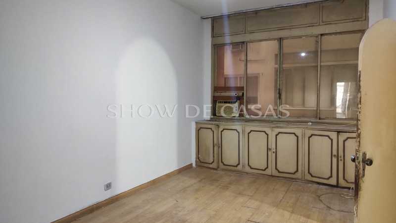 Apartamento à venda com 3 quartos, 100m² - Foto 9