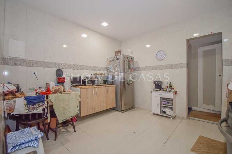 Apartamento à venda com 3 quartos, 120m² - Foto 15