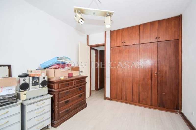 Apartamento à venda com 4 quartos, 154m² - Foto 11