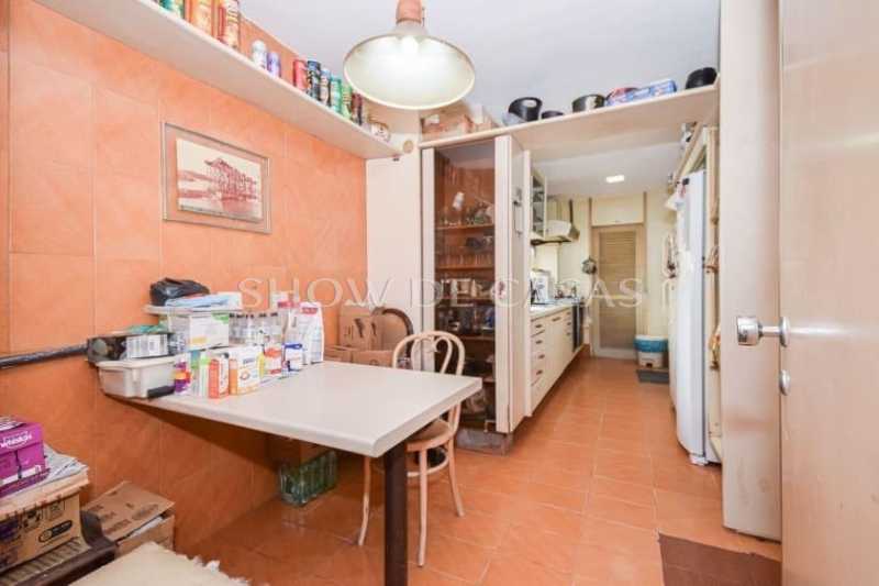 Apartamento à venda com 4 quartos, 154m² - Foto 18