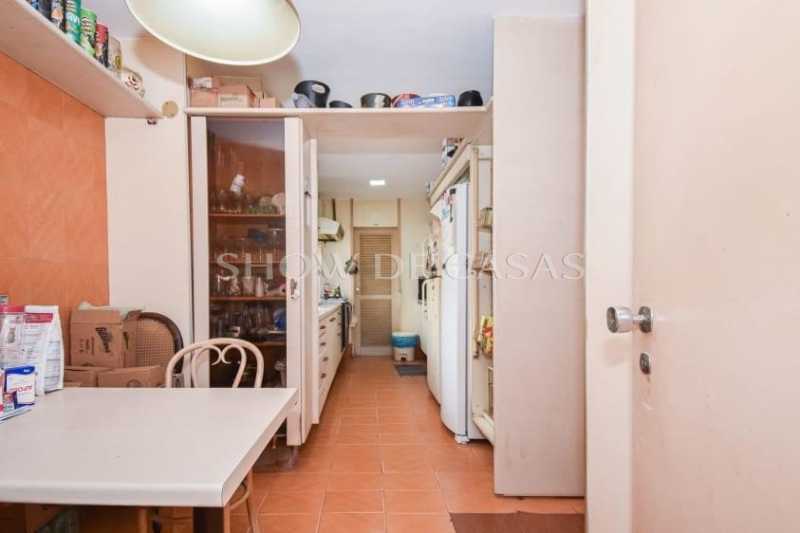 Apartamento à venda com 4 quartos, 154m² - Foto 19