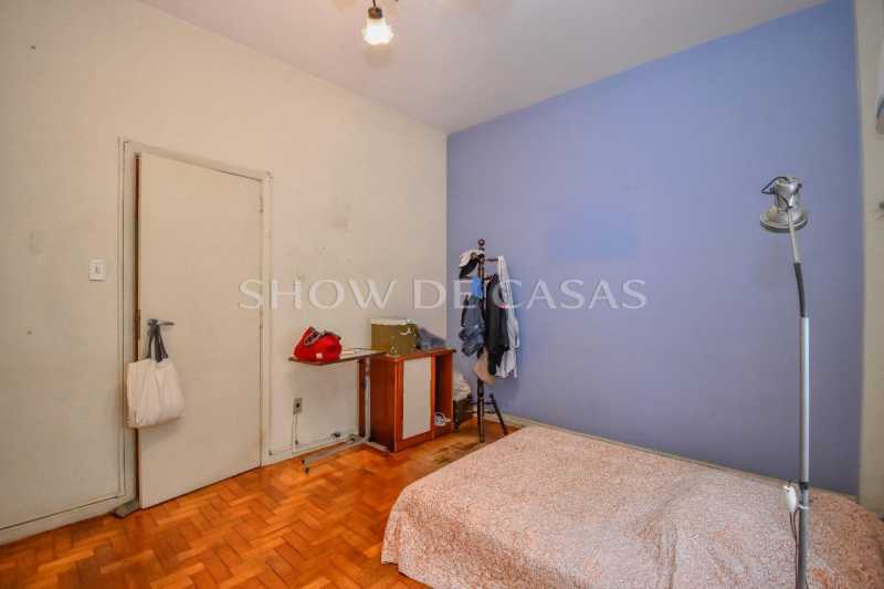 Apartamento à venda com 4 quartos, 180m² - Foto 6