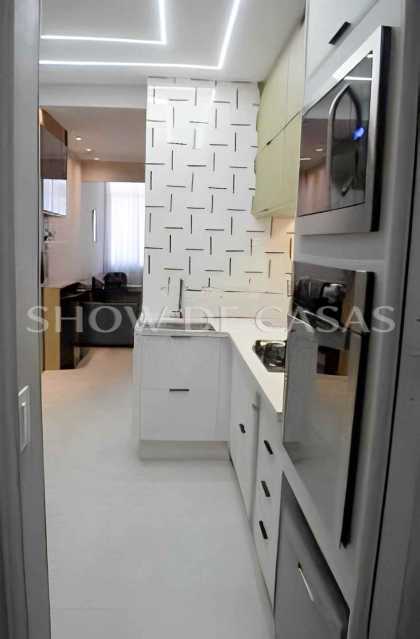 Apartamento à venda com 2 quartos, 78m² - Foto 16