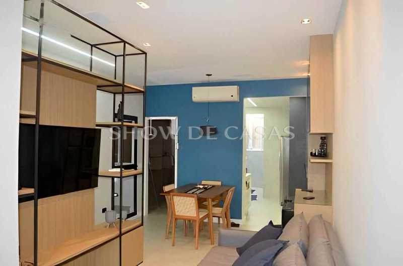 Apartamento à venda com 2 quartos, 78m² - Foto 3