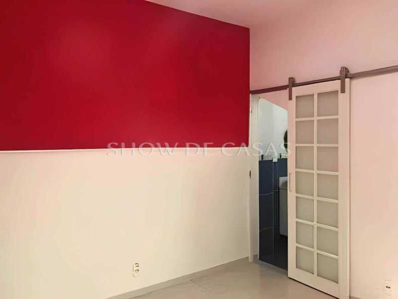 Casa à venda com 3 quartos, 200m² - Foto 6