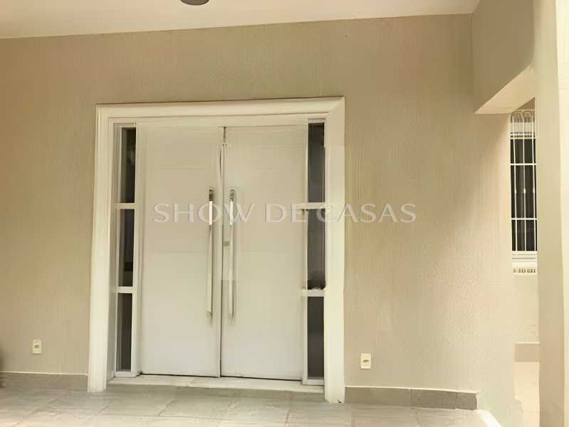 Casa à venda com 3 quartos, 200m² - Foto 2