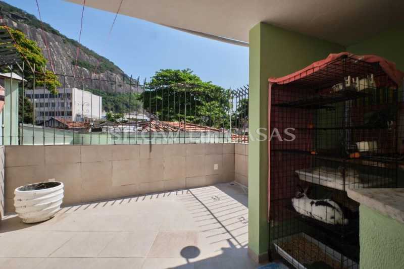 Casa à venda com 4 quartos, 221m² - Foto 7