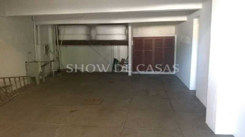 Casa à venda com 4 quartos, 456m² - Foto 21