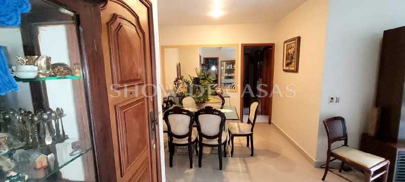 Apartamento à venda com 3 quartos, 77m² - Foto 3