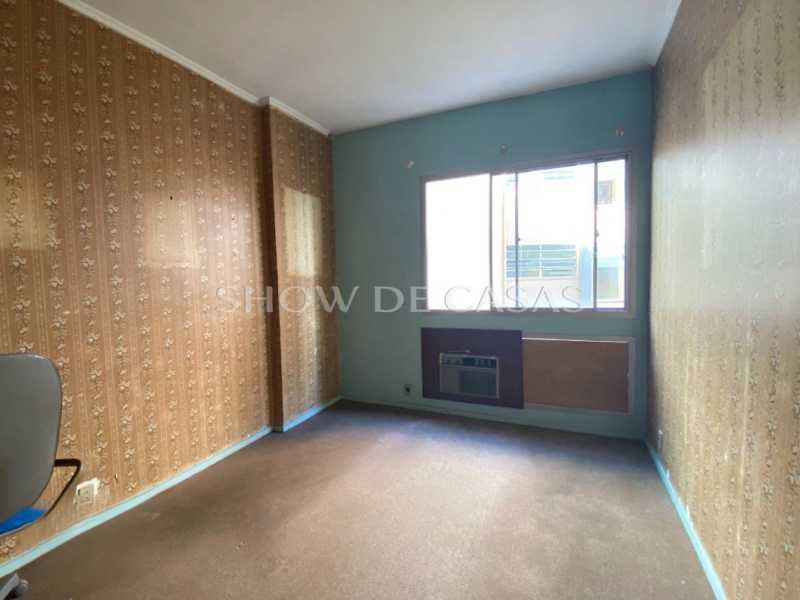 Apartamento à venda com 2 quartos, 76m² - Foto 9