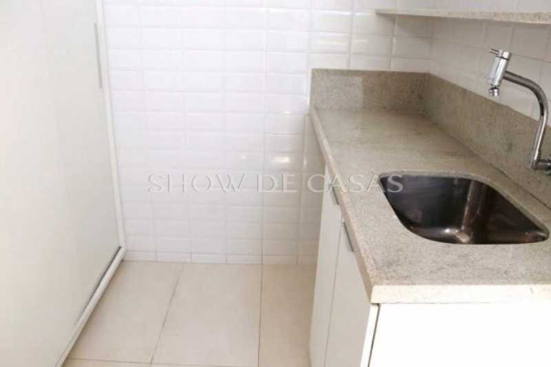 Apartamento à venda com 3 quartos, 140m² - Foto 16